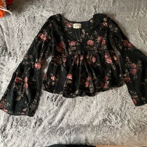 Long sleeve too Ralph Lauren